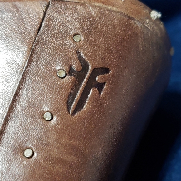 Frye slide on leather heeled clog mule cutout 🔥 - Picture 5 of 9